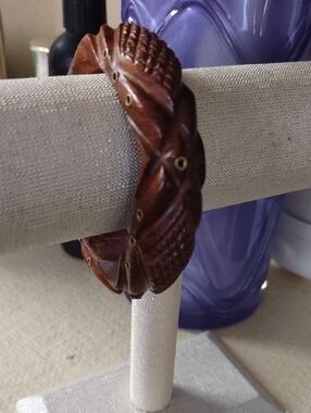 Vintage Hand-Carved Brown Wood Bracelet with Brass Accents